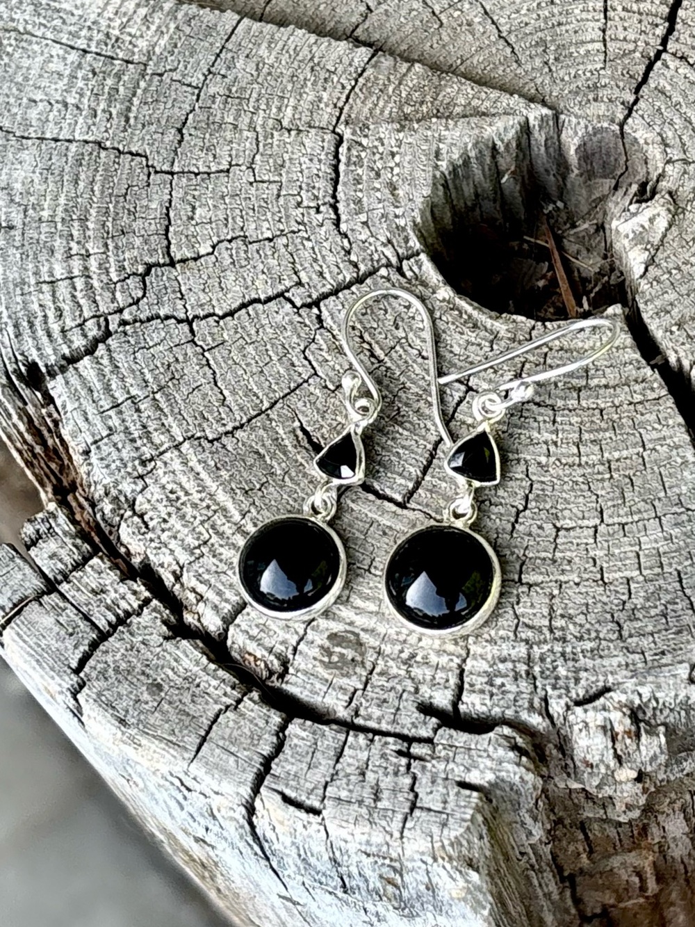 NEW! Onyx Earrings - Picture 9 of 12